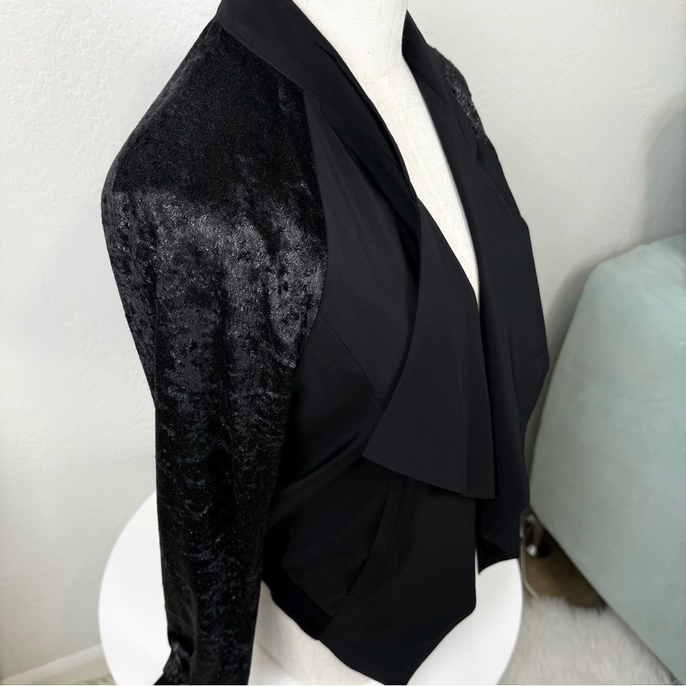 BCBGeneration Black Draped Open-Front Blazer/Text… - image 4